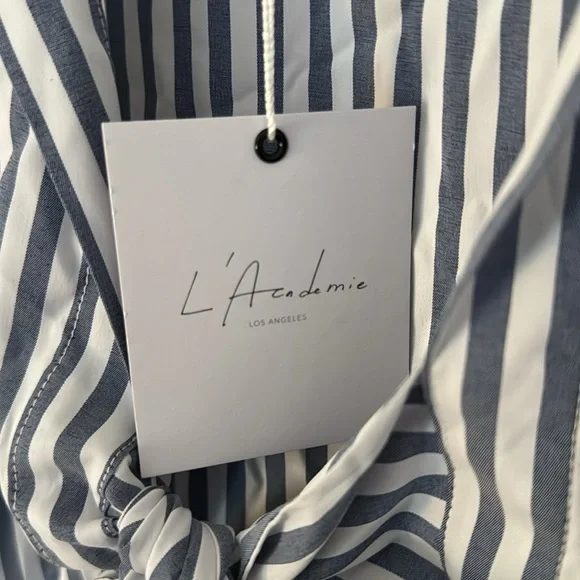 COPY - Blue and white striped dress with belly cut out. Playful and chic.NWT 💙🤍 - Picture 5 of 7